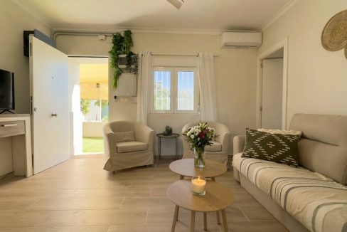 Ri982-Finca-Danny-Alora (11)