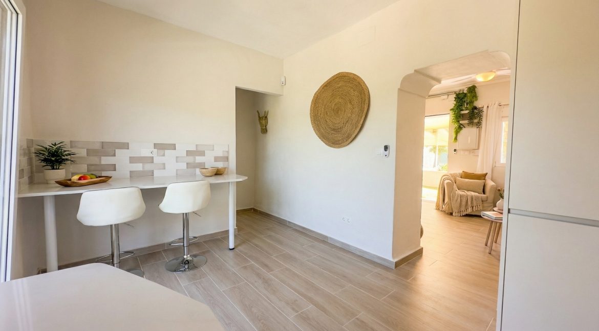 Ri982-Finca-Danny-Alora (16)