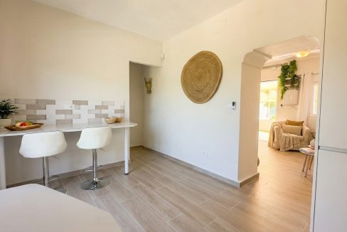 Ri982-Finca-Danny-Alora (16)