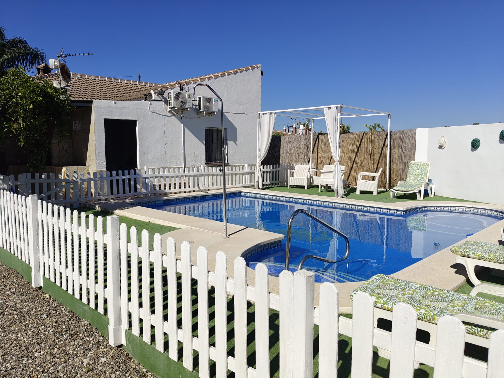 Ri 996 Two bedroom finca with pool near Alhaurin el Grande – 1,600€