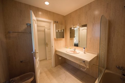 Ri863-Apt-Antonia-Riviera (11)