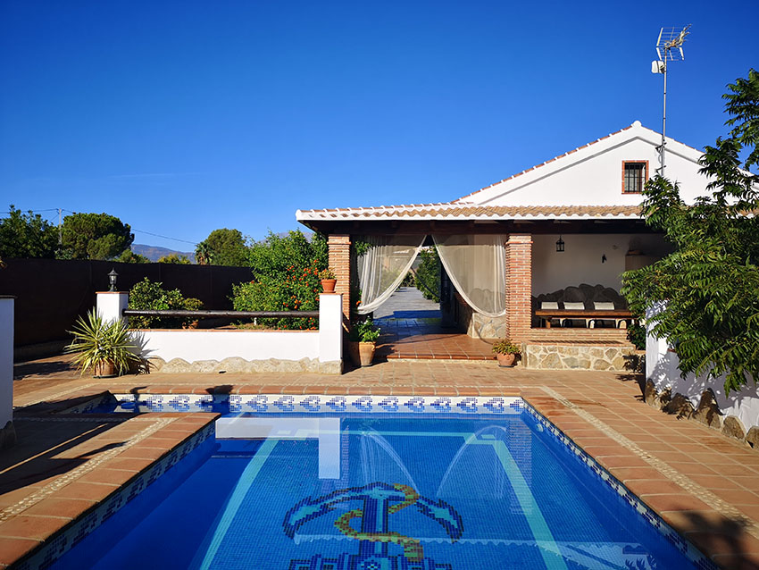 Ri765-Finca-Rosa-Carranque (1)