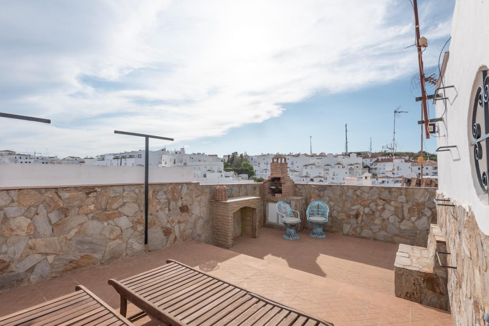 Ri 942 Three bedroom town house in the heart of Vejer de la Frontera – 950€